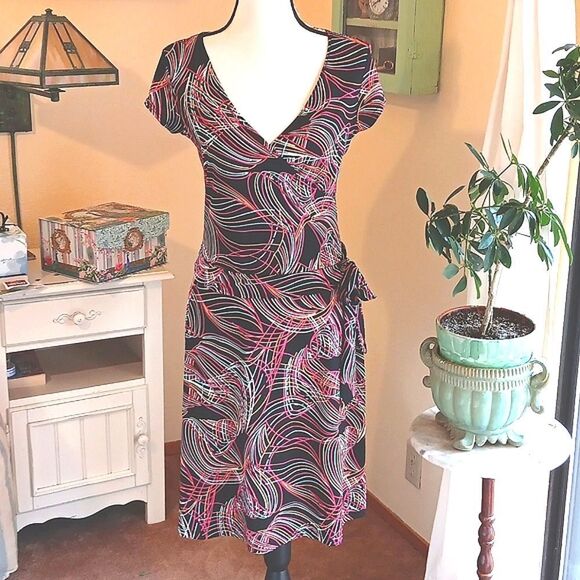 Vol.1 Wrap Front Dress. Abstract Graphics. Spirograph. Fit and Flare - Picture 1 of 9